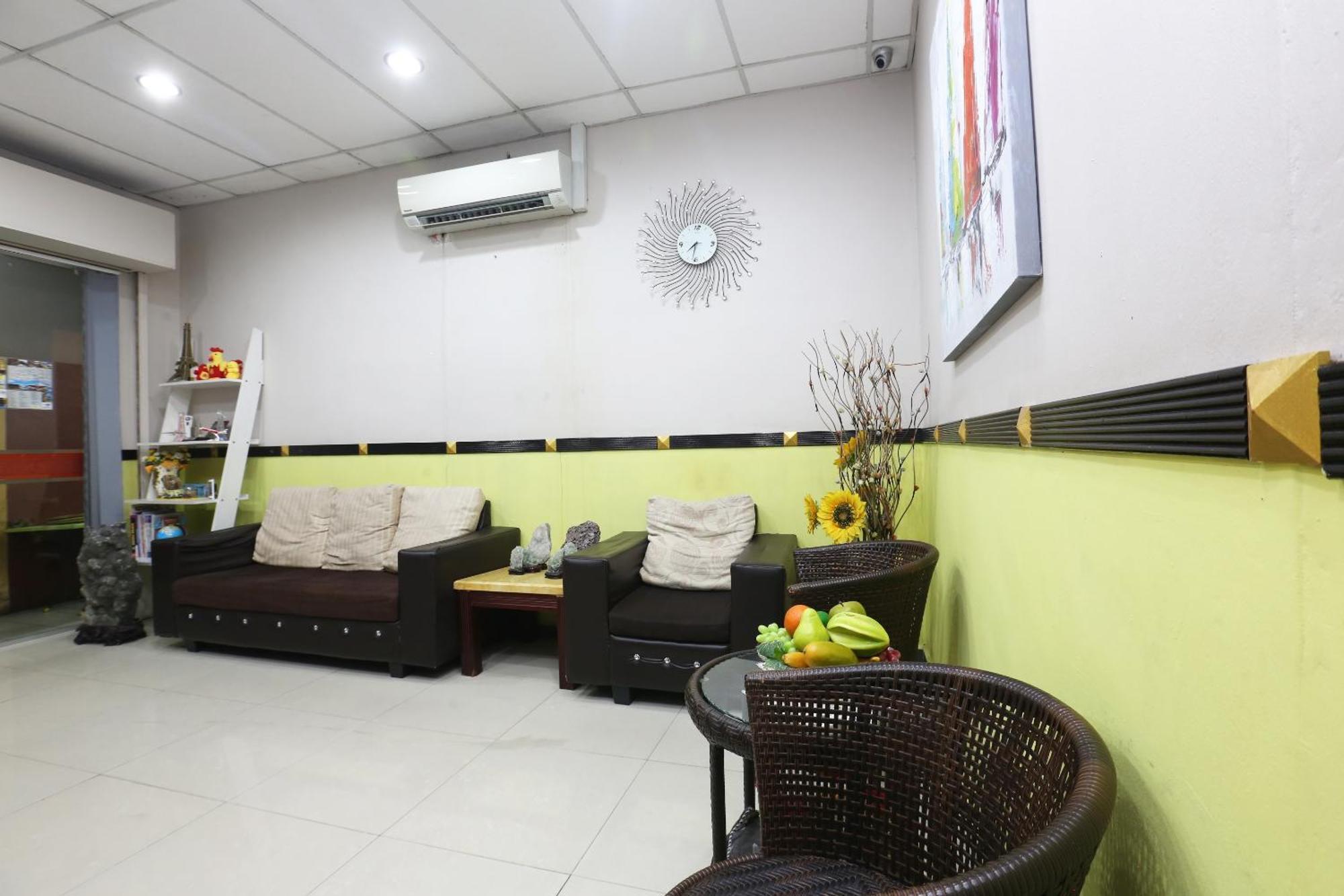 โอโย 89588 เดสตินี ริเวอร์ไซด์ โฮเต็ล Hotel โกตาบารู ภายนอก รูปภาพ