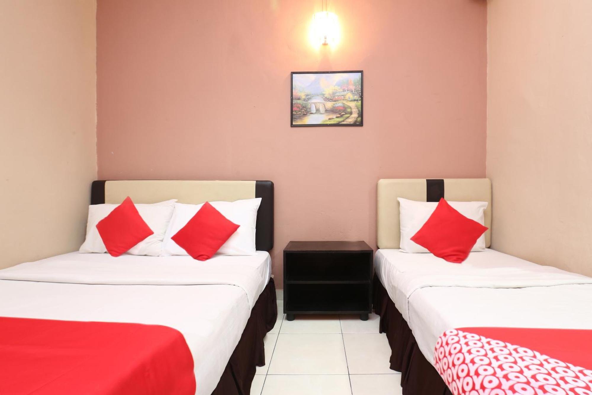โอโย 89588 เดสตินี ริเวอร์ไซด์ โฮเต็ล Hotel โกตาบารู ภายนอก รูปภาพ