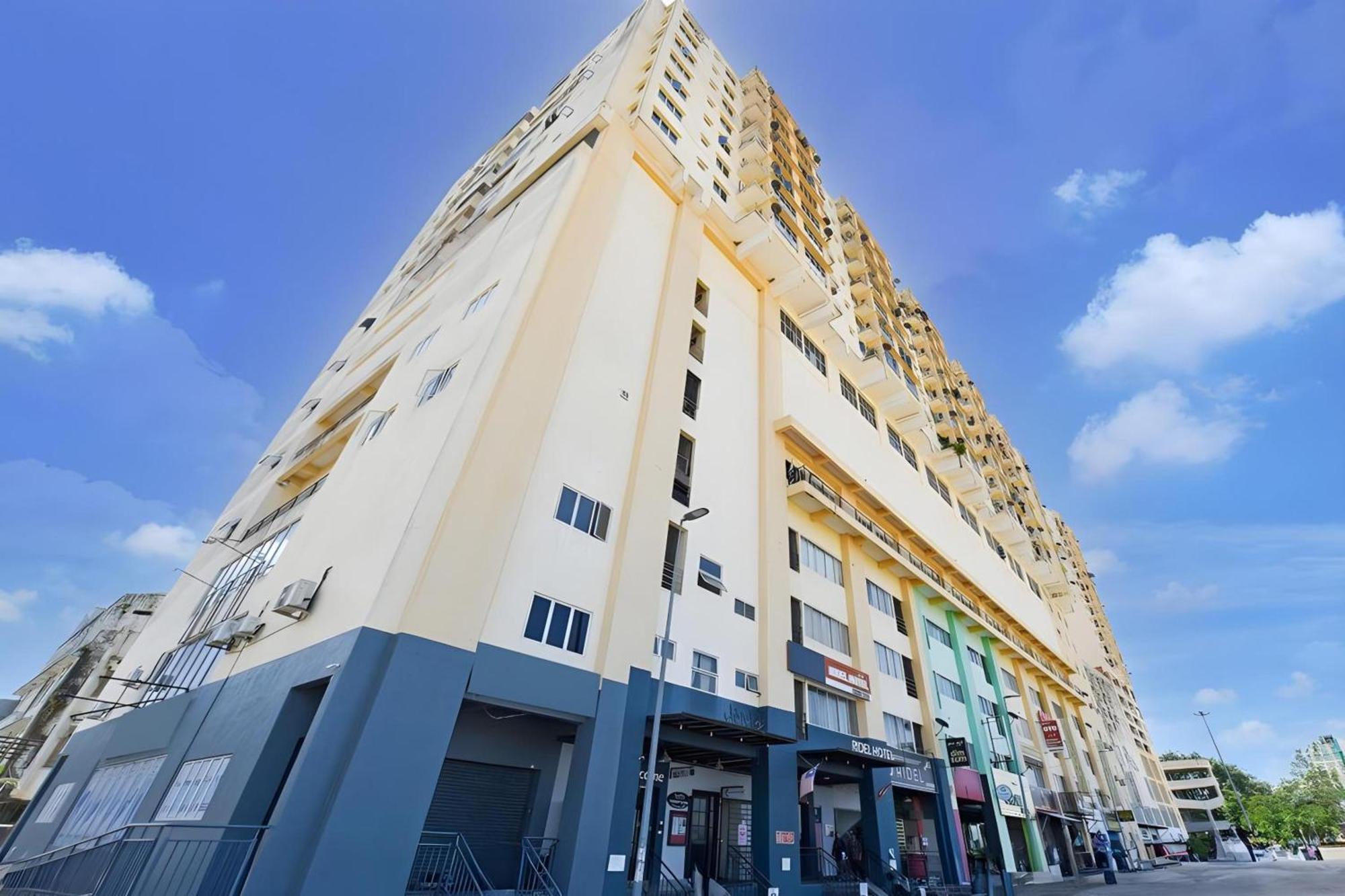 โอโย 89588 เดสตินี ริเวอร์ไซด์ โฮเต็ล Hotel โกตาบารู ภายนอก รูปภาพ