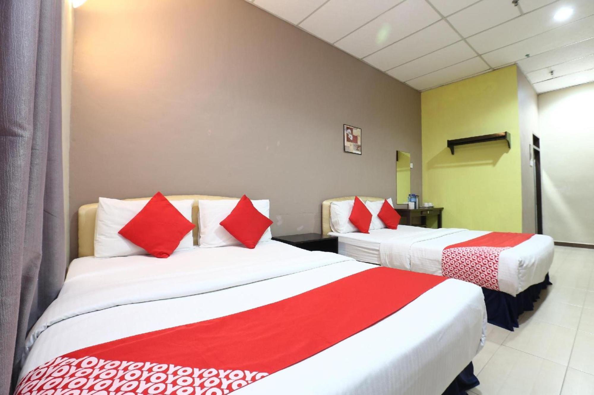 โอโย 89588 เดสตินี ริเวอร์ไซด์ โฮเต็ล Hotel โกตาบารู ภายนอก รูปภาพ