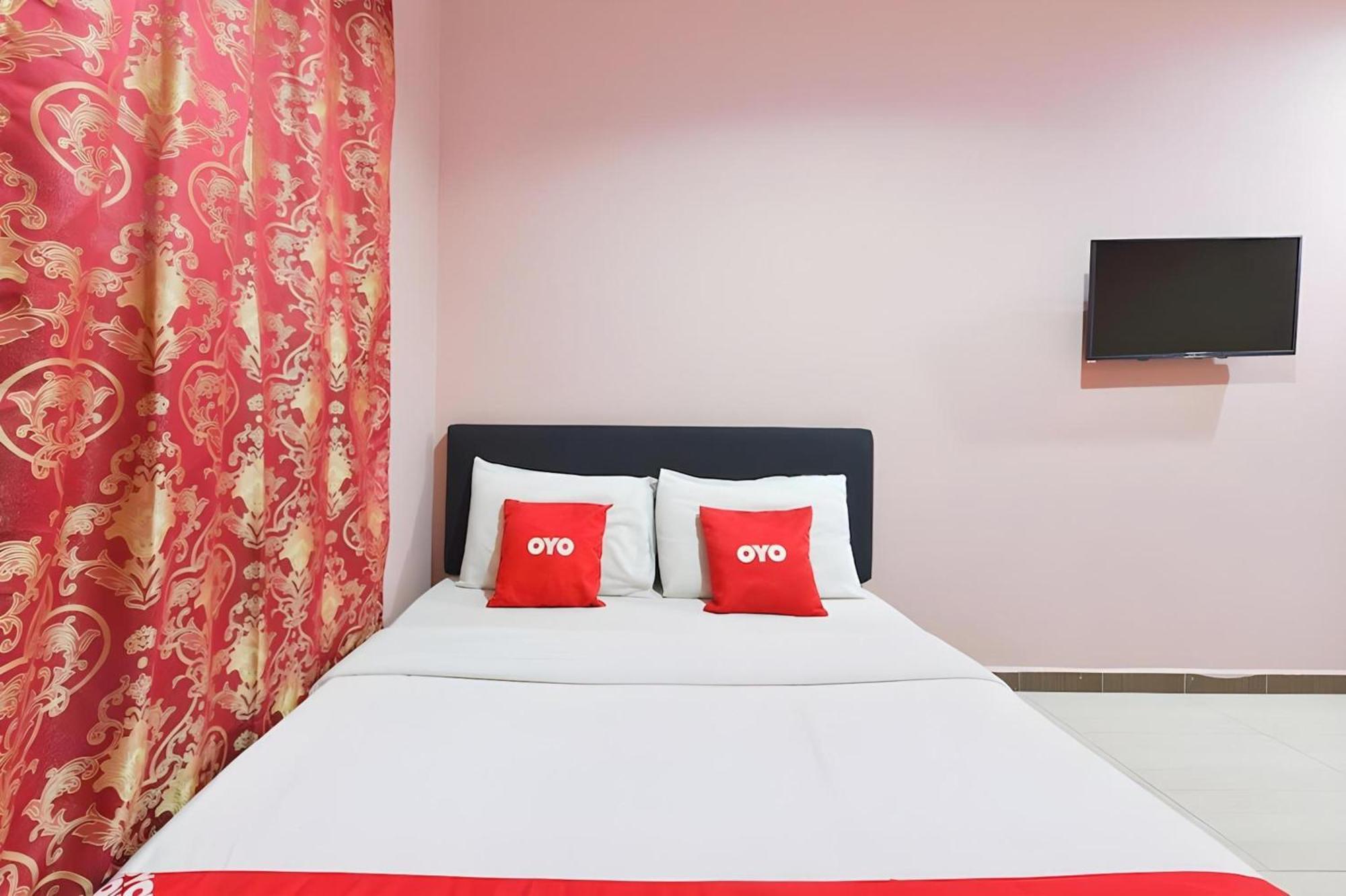โอโย 89588 เดสตินี ริเวอร์ไซด์ โฮเต็ล Hotel โกตาบารู ภายนอก รูปภาพ